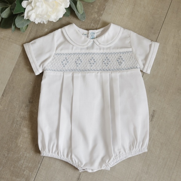 Smocked Embroidered Diamond Creeper WHITE Heirloom Romper Feltman Brothers NEW - Picture 1 of 6